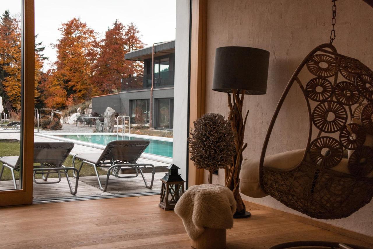 Ruhehotel & Naturresort Rehbach - Adults Only Schattwald Exterior foto