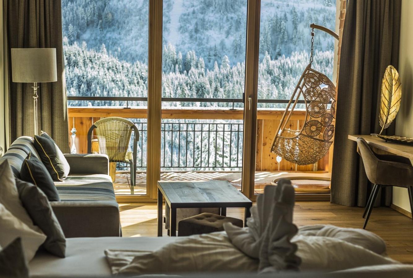 Ruhehotel & Naturresort Rehbach - Adults Only Schattwald Exterior foto